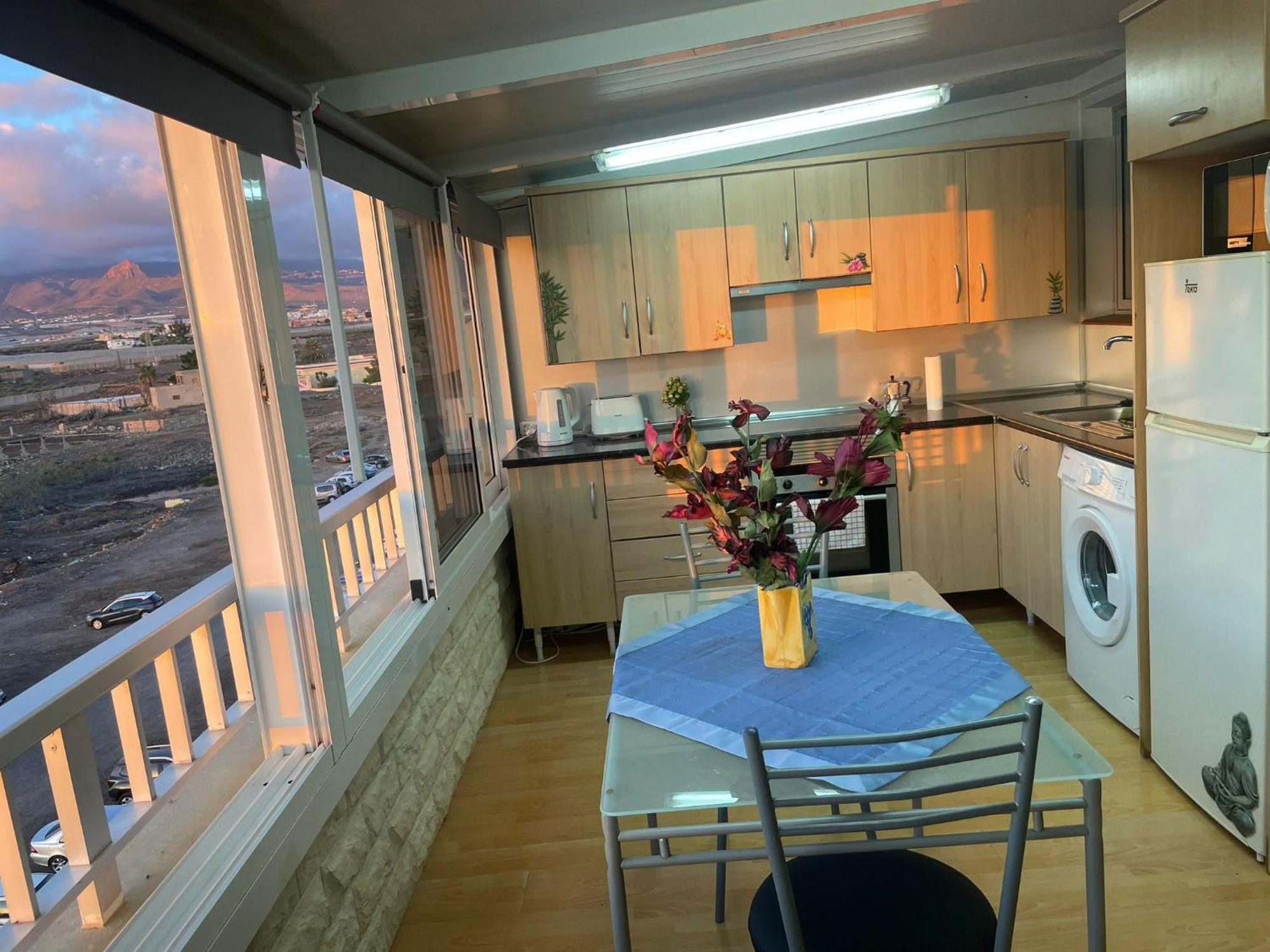 Small Rooftop, Ocean View Arona  Exterior photo